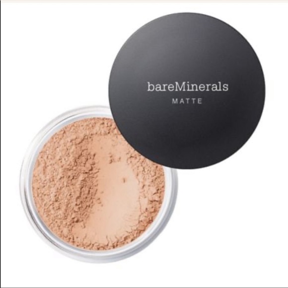 NEW/ sealed FAIR MATTE foundation SPF 15